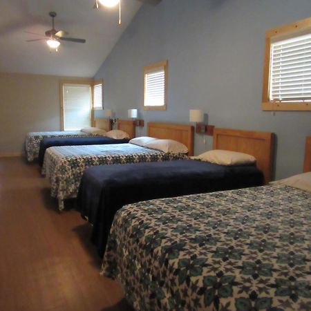 Seven Bluff Cabins Concan Dış mekan fotoğraf