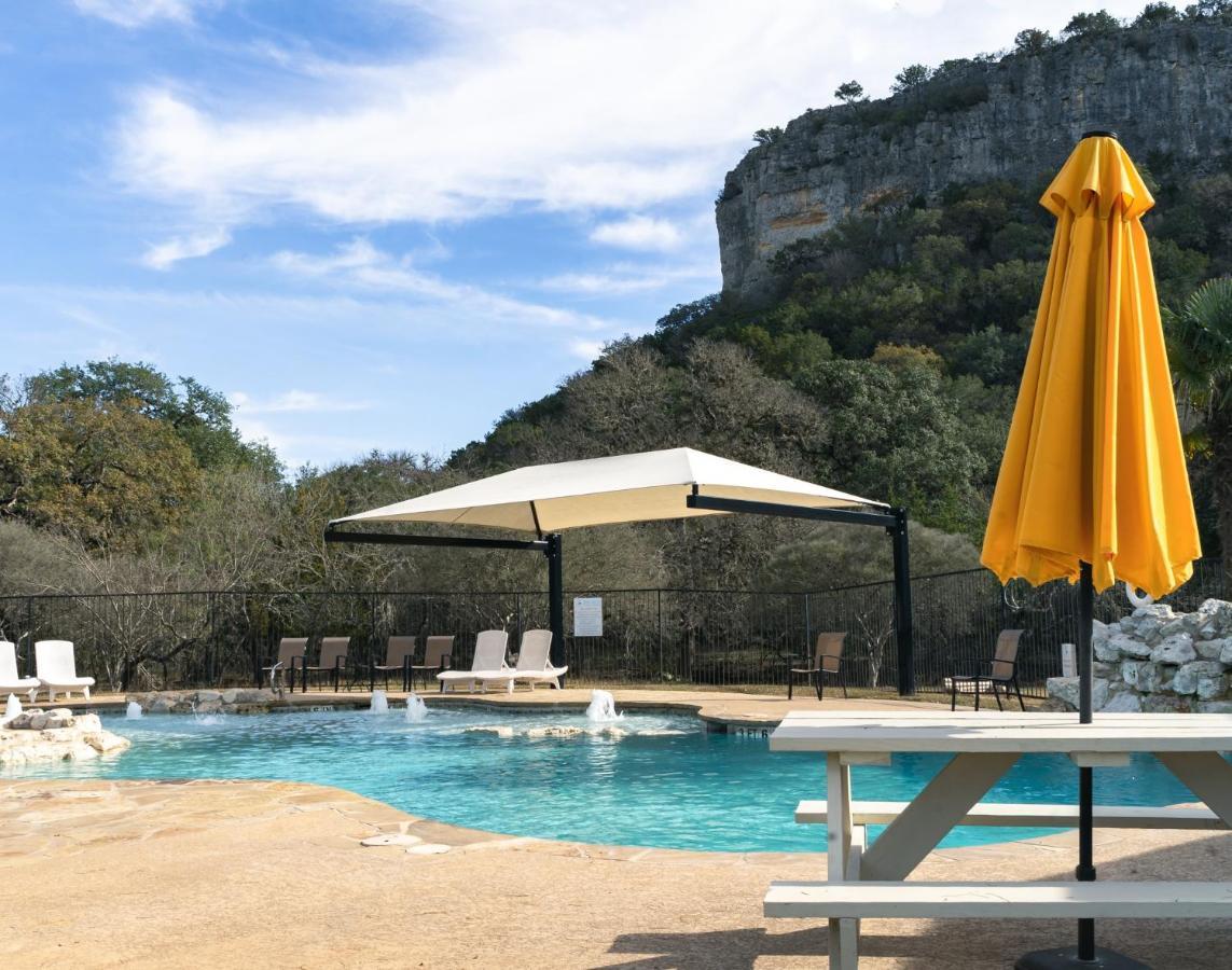 Seven Bluff Cabins Concan Dış mekan fotoğraf