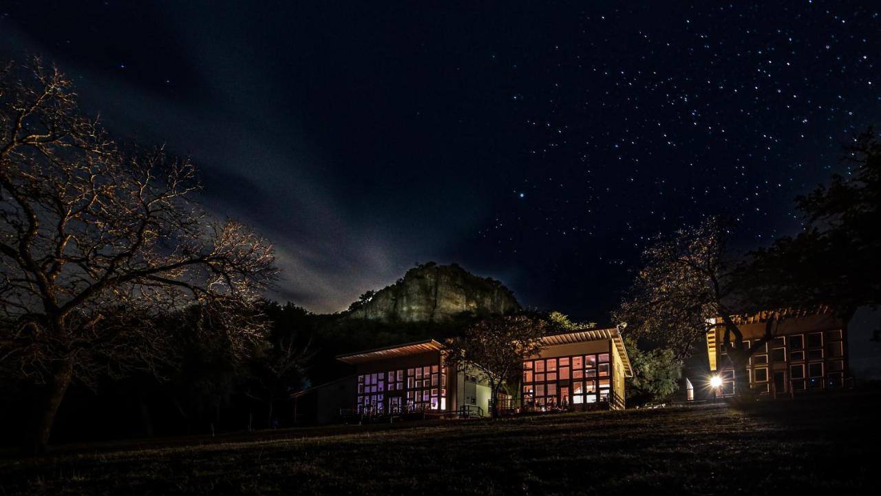 Seven Bluff Cabins Concan Dış mekan fotoğraf