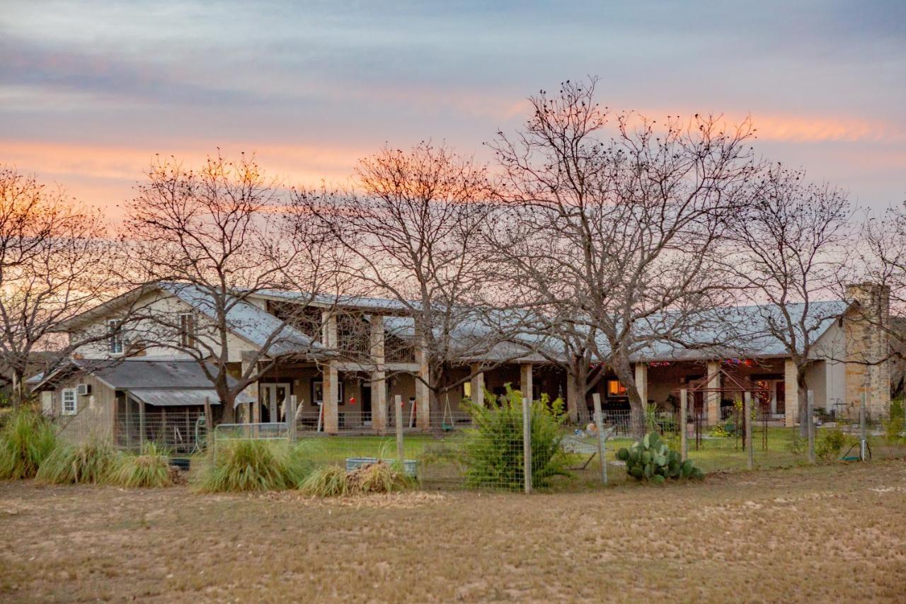Seven Bluff Cabins Concan Dış mekan fotoğraf